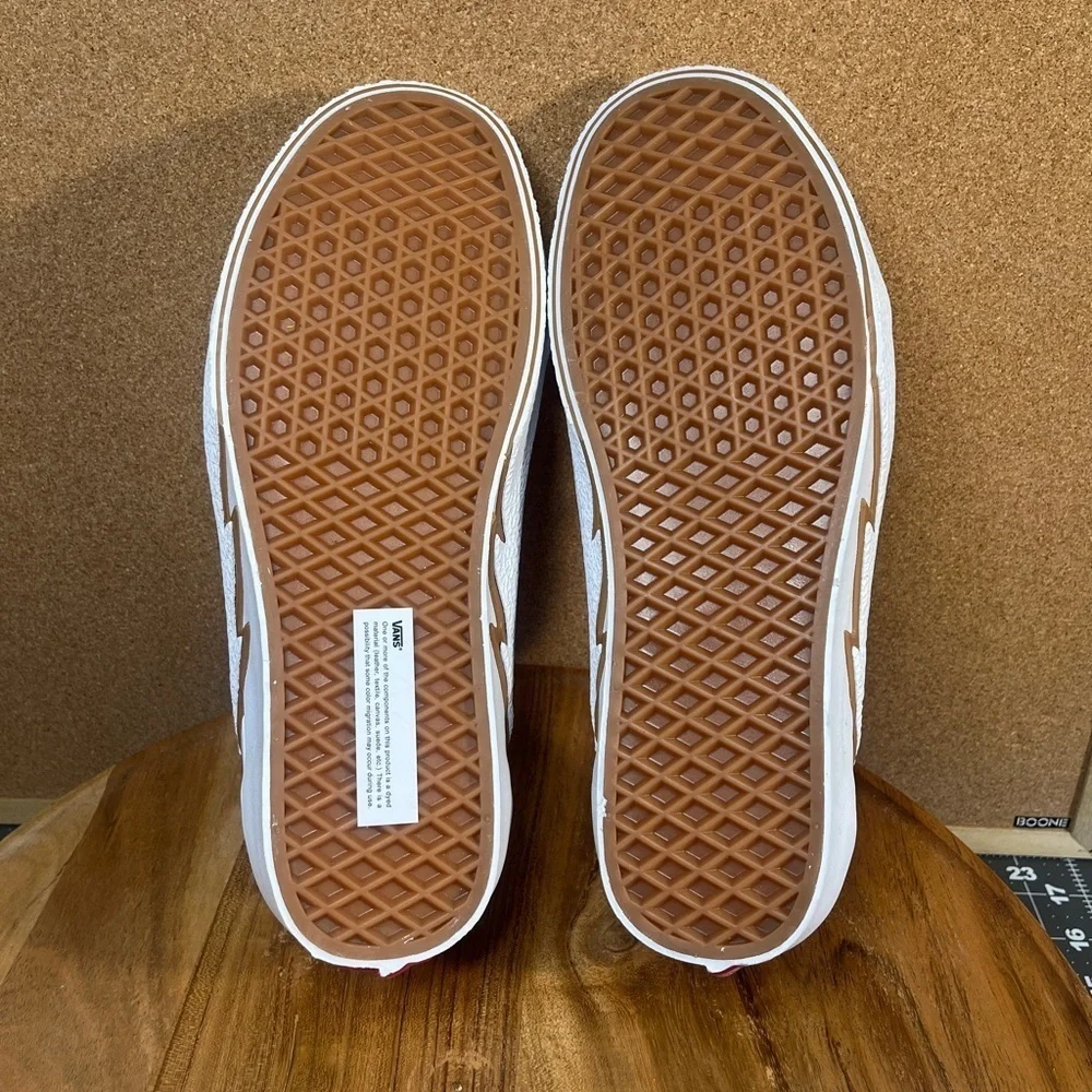 Vans Old skool Bolt ‘Cathay spice’ NWOT